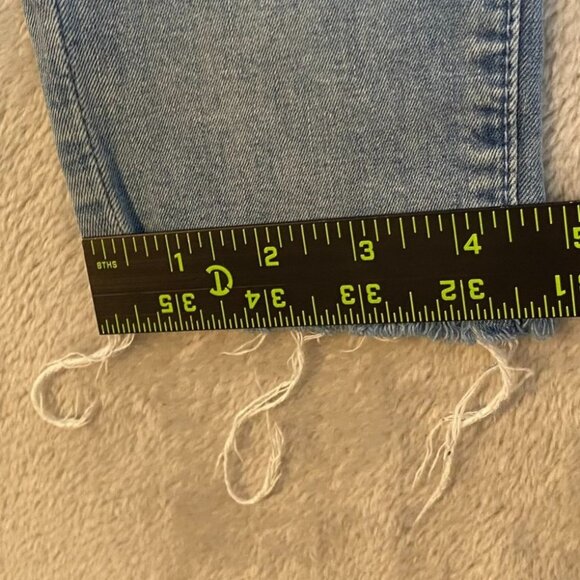 KanCan Woman's jeans 5/26 Distressed Light Wash Denim Skinny w/ Frayed Hem - Picture 6 of 14